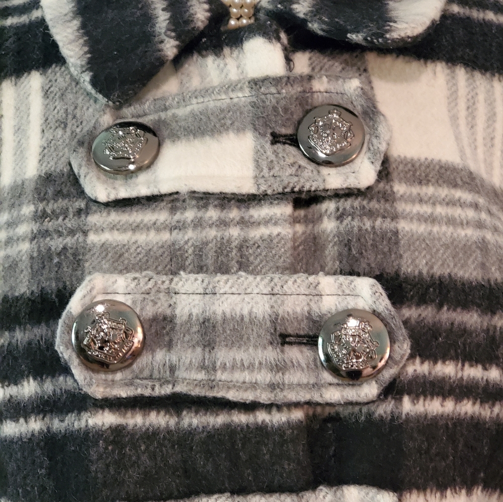 Chic Coat - Picture 5 of 7